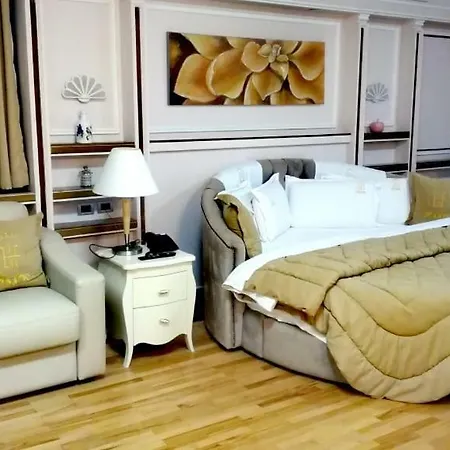 Hotel Lux De Paris Tirana