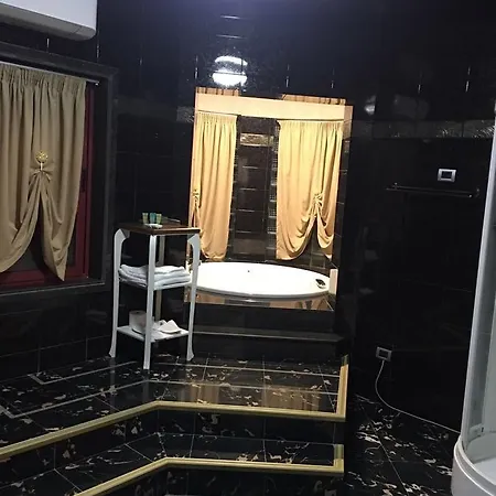 Hotel Lux De Paris