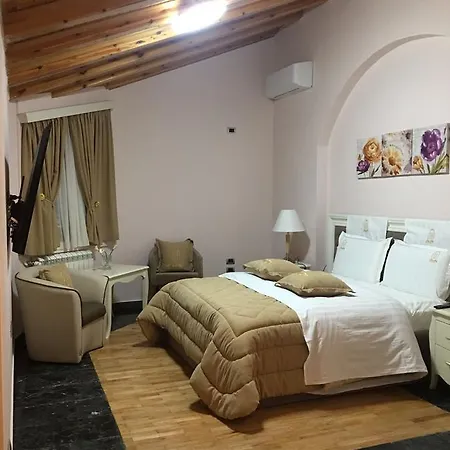 Hotel Lux De Paris
