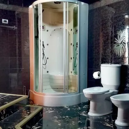 Lux De Paris Hotel